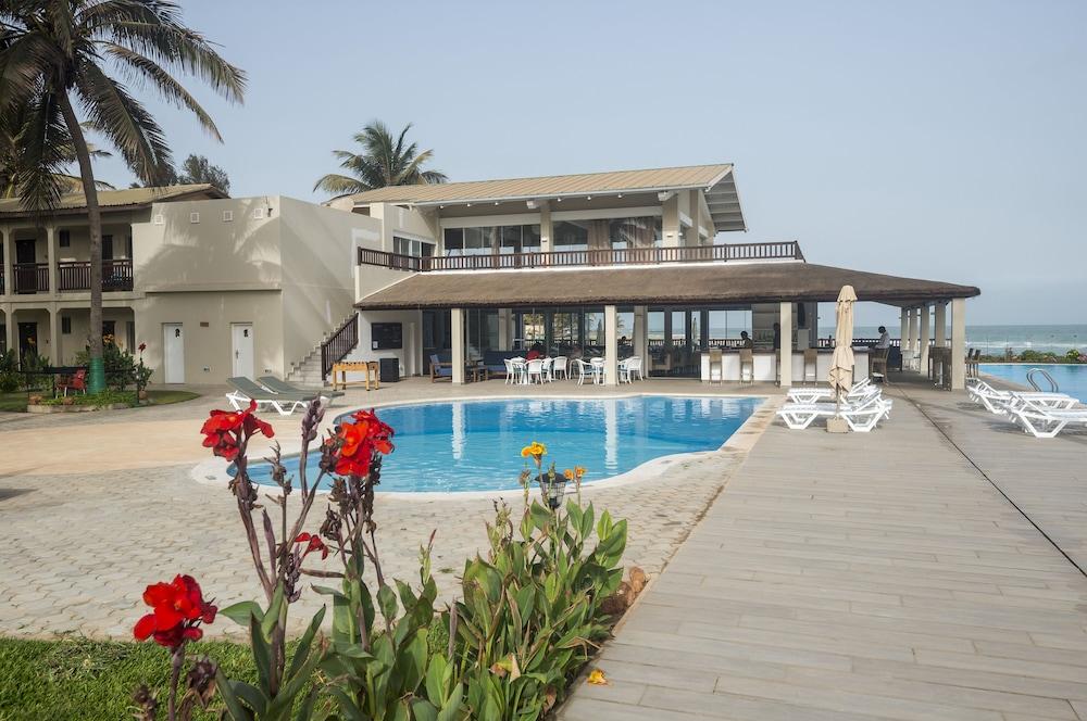 Sunset Beach Hotel Kotu Exterior photo